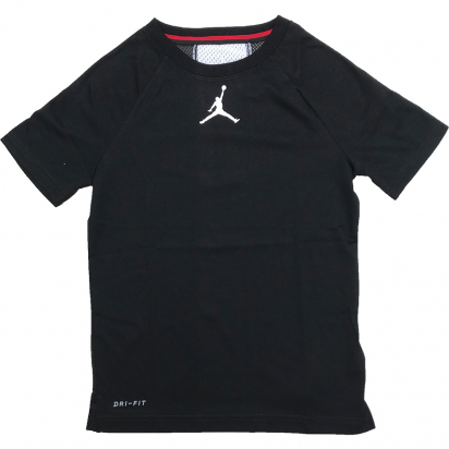 Jordan Core Performance T-paita lasten ryhmss TEKSTIILIT / LASTEN TEKSTIILIT / T-paidat @ 2WIN BASKETBUTIK (957496-023)