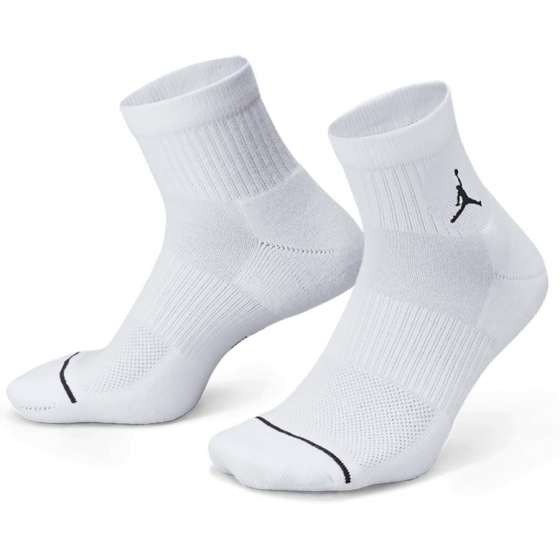 Jordan Everyday Quarter 3-Pack Koripallosukat ryhmss ACCESSOARER / Sukat @ 2WIN BASKETBUTIK (DX9655-100)