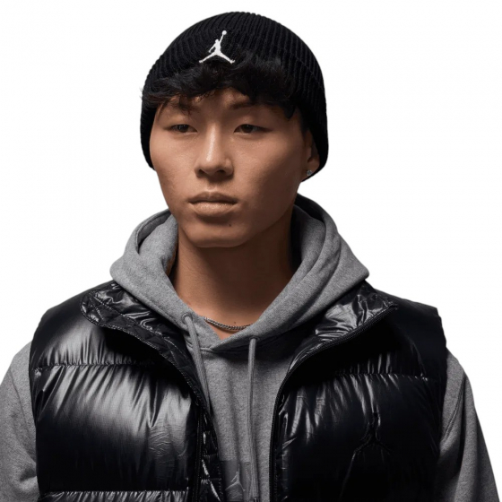 Jordan Terra Beanie ryhmss ACCESSOARER / Phineet Ja Huivit    @ 2WIN BASKETBUTIK (FZ2055-010)