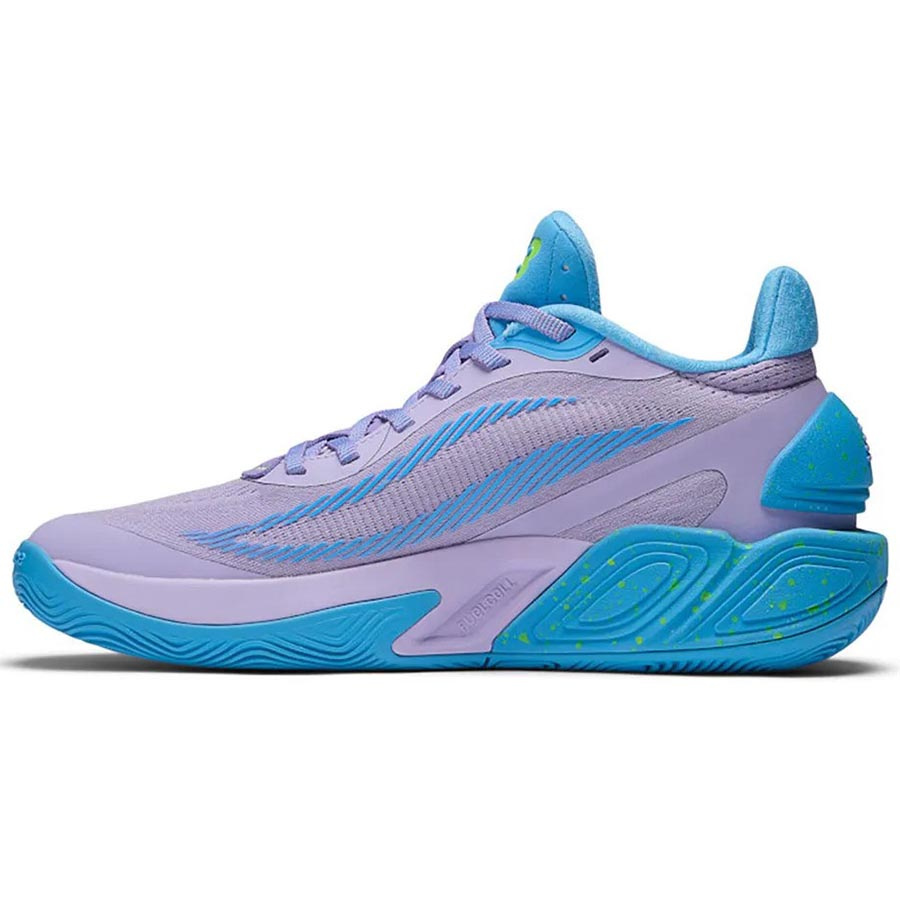 Two WXY V5 Koripallokeng�t