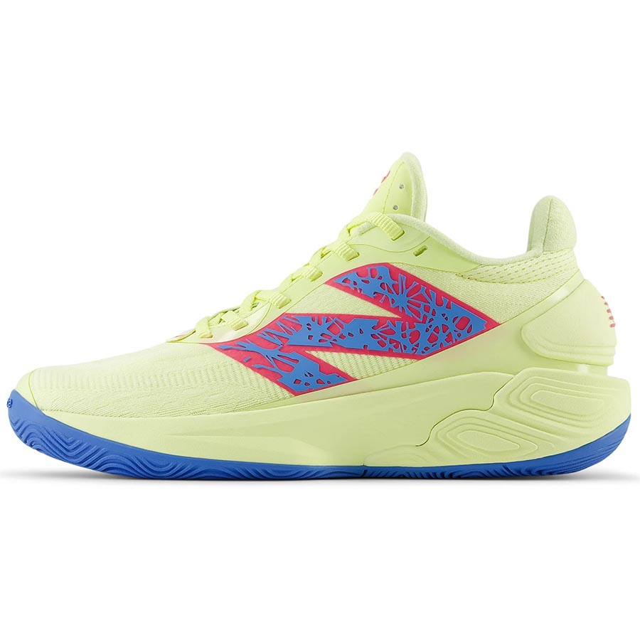 Two WXY V5 Koripallokeng�t