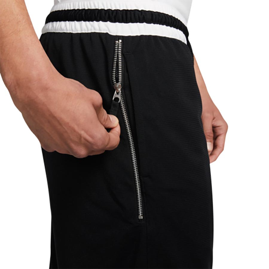 Nike Dri-Fit DNA Shortsit