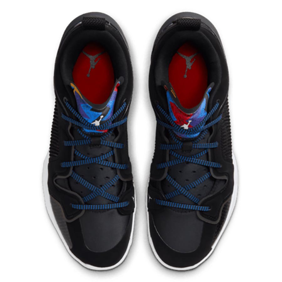 Air Jordan XXXVII Low Koripallokeng�t