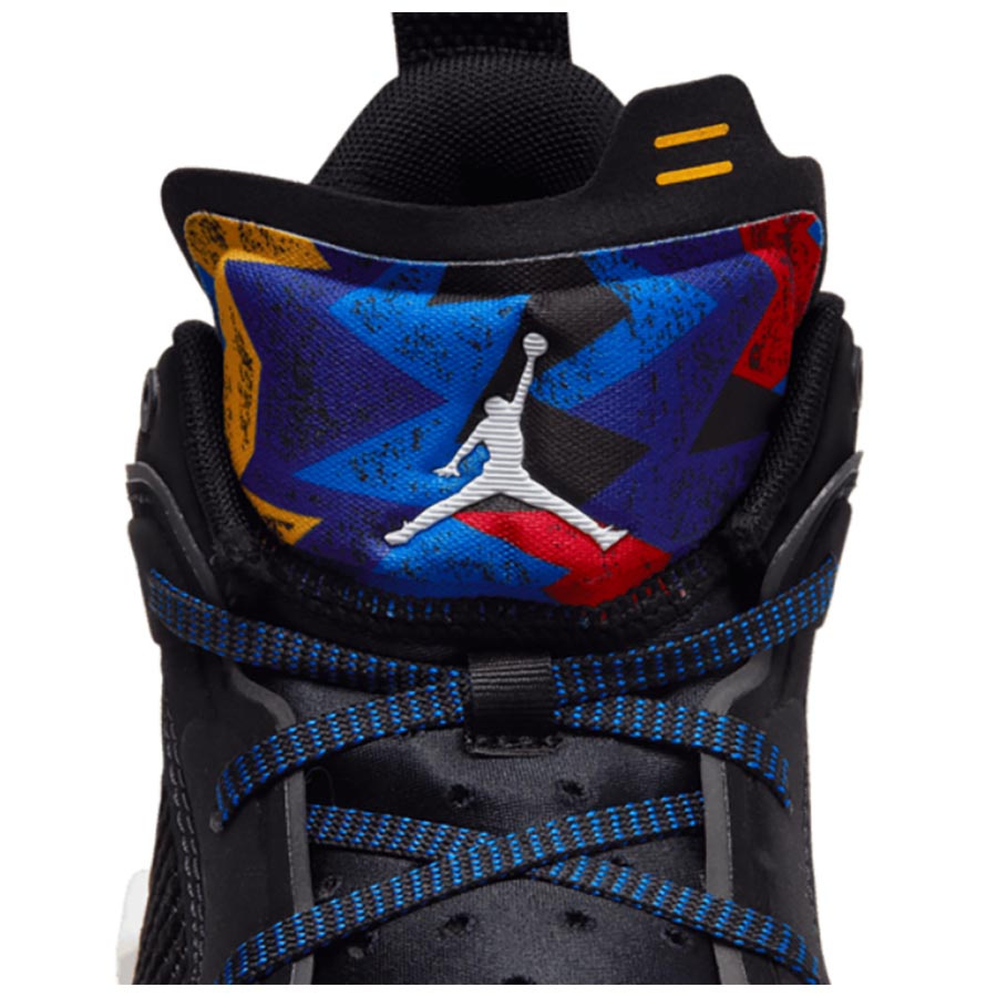 Air Jordan XXXVII Low Koripallokeng�t