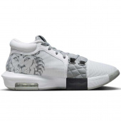 LeBron Witness 8 Koripallokengät LeBron Witness 8 Koripallokengät