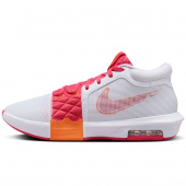 LeBron Witness 8 Koripallokengät LeBron Witness 8 Koripallokengät