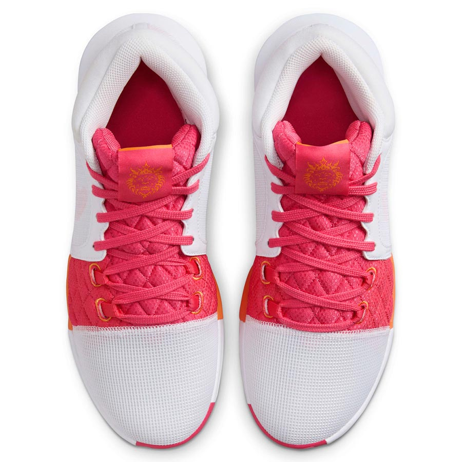 LeBron Witness 8 Koripallokeng�t