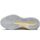 Nike G.T. Hustle Academy Koripallokengät Nike G.T. Hustle Academy Koripallokengät