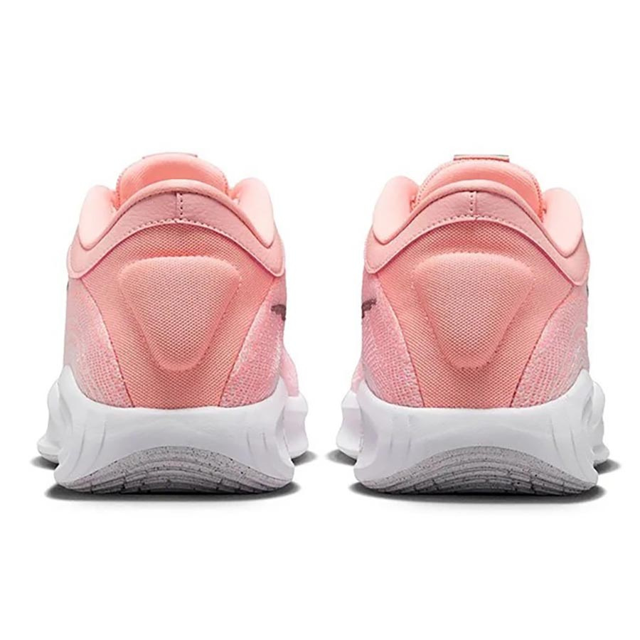 Nike G.T. Hustle Academy Koripallokeng�t