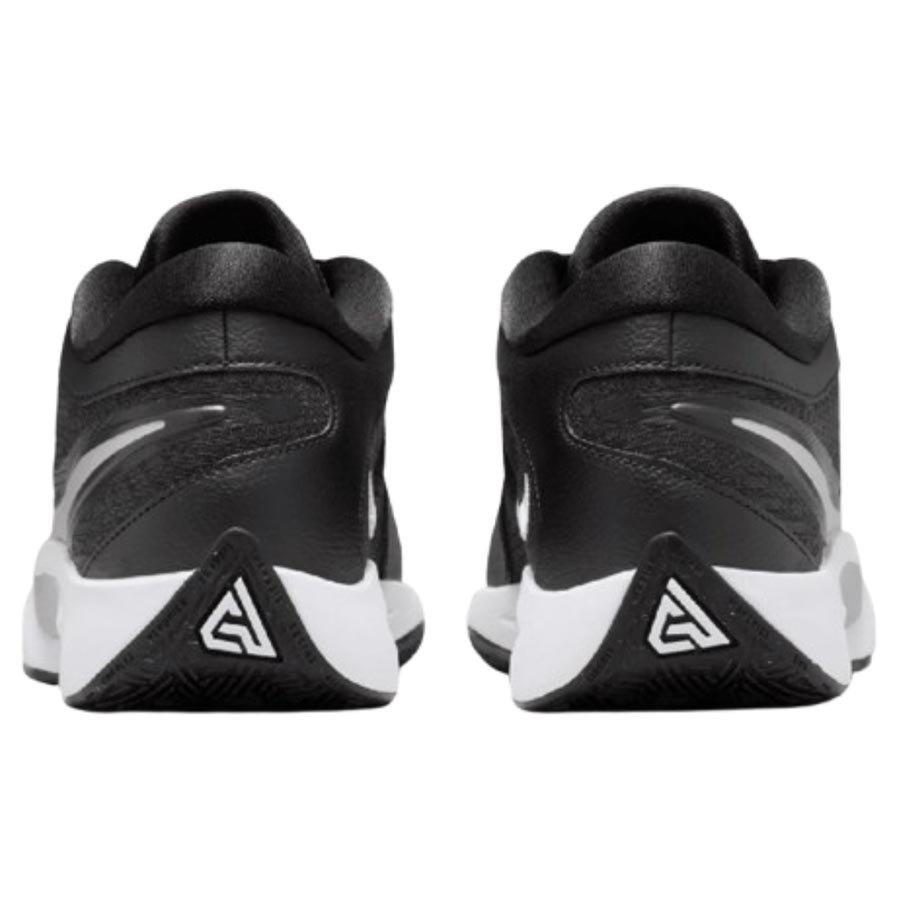 Freak 6 Koripallokeng�t