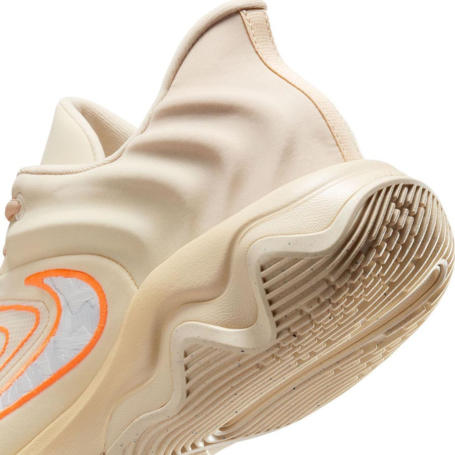 Giannis Immortality 4 Koripallokeng�t