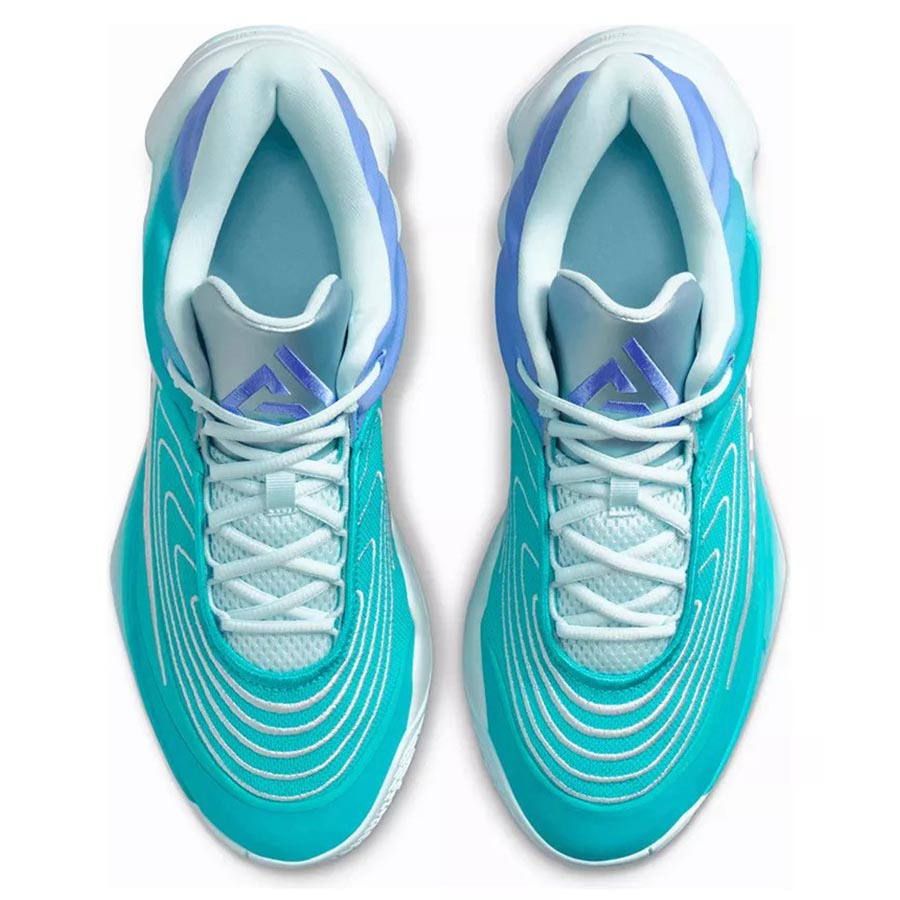 Giannis Immortality 4 Koripallokeng�t