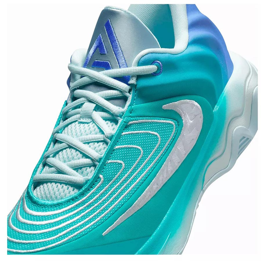 Giannis Immortality 4 Koripallokeng�t