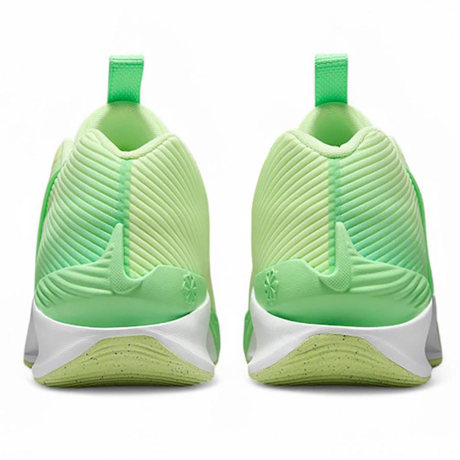 Nike G.T. Jump Academy Koripallokeng�t