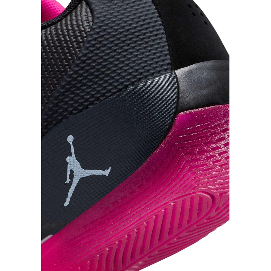 Jordan Luka 77 Koripallokeng�t