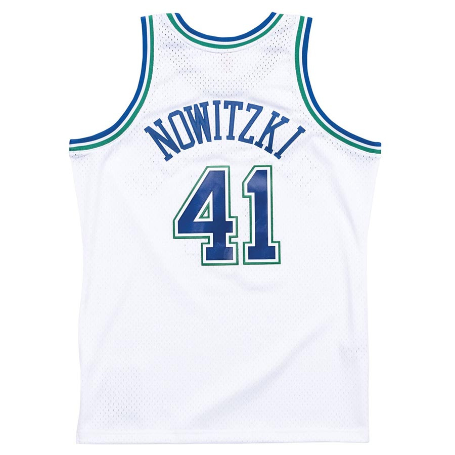 Mavericks-Nowitzki Swingman Pelipaita