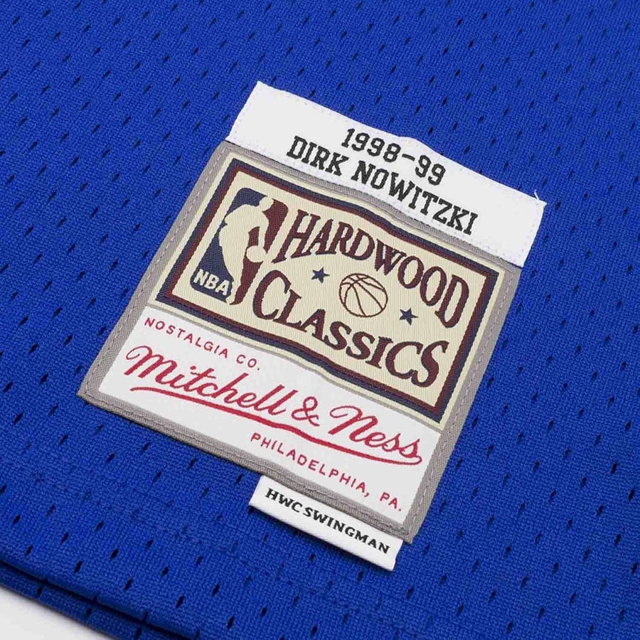 Mavericks-Nowitzki Swingman Pelipaita